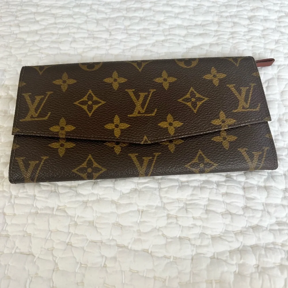 Louis Vuitton Monogram Brown Wallet - Picture 1 of 8